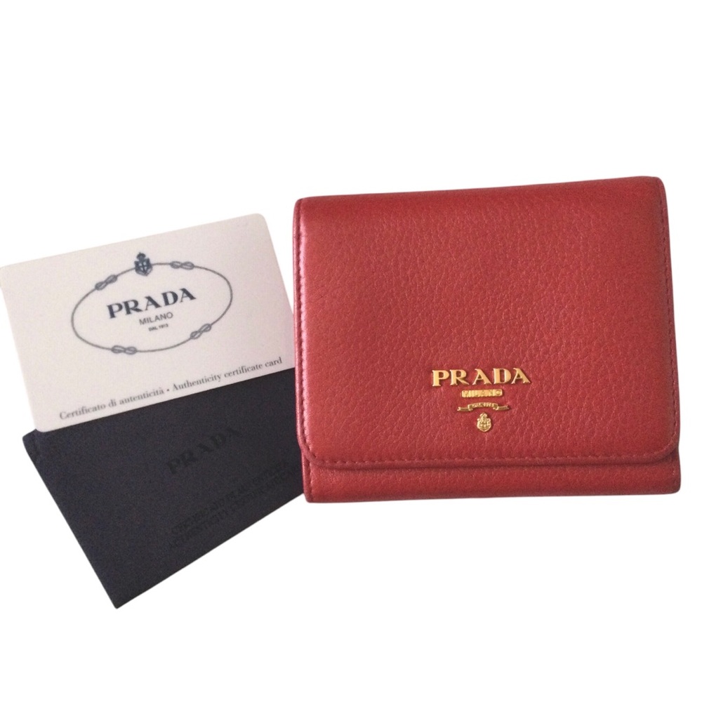 Prada Vitello Grain Leather Compact Wallet - Picture 3 of 11